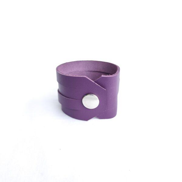 BRACELET MANCHETTE EN CUIR FUT' VIOLET