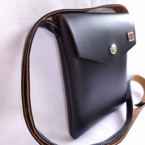 petit sac en simili cuir noir bandoulière