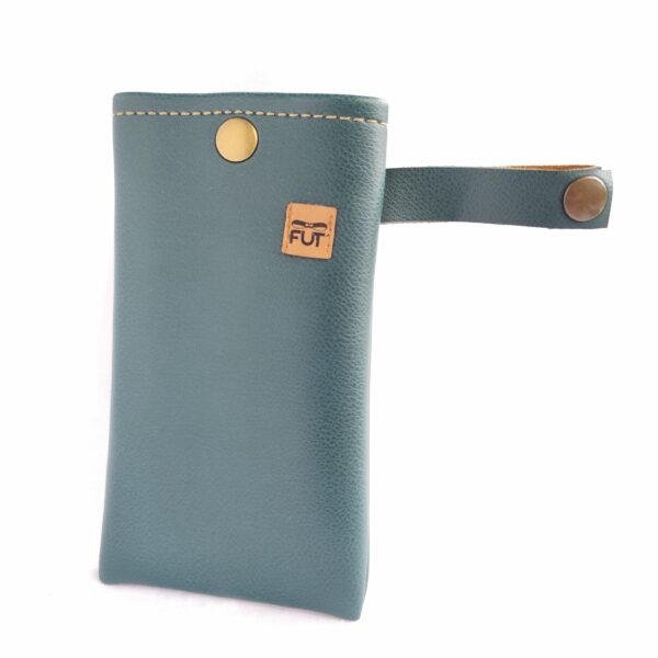 ETUI A LUNETTES SIMILI CUIR LISSE VERT AVEC LANIERE BOUTON PRESSION