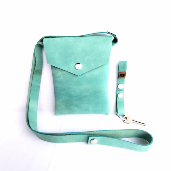 petit sac bandoulière en cuir lisse Bleu ciel