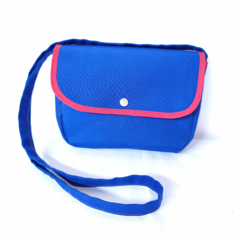 sac besace réalisé à partir d'un bleu de travail