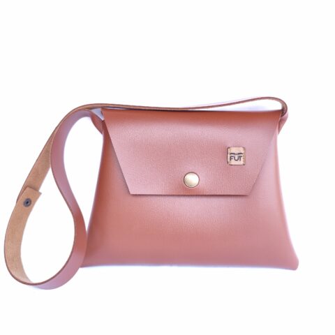 SAC A PORTER A L'EPAULE OU BANDOULIERE SIMILI CUIR MARRON CAMEL