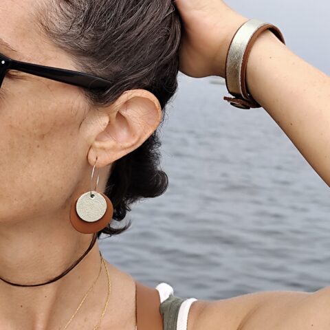 Boucles d'oreilles en cuir marron et doré créole acier inoxydable