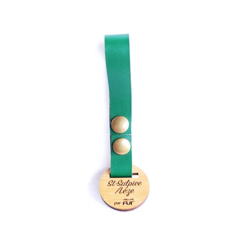 attache porte clés cuir vachette vert Saint sulpice sur lèze1