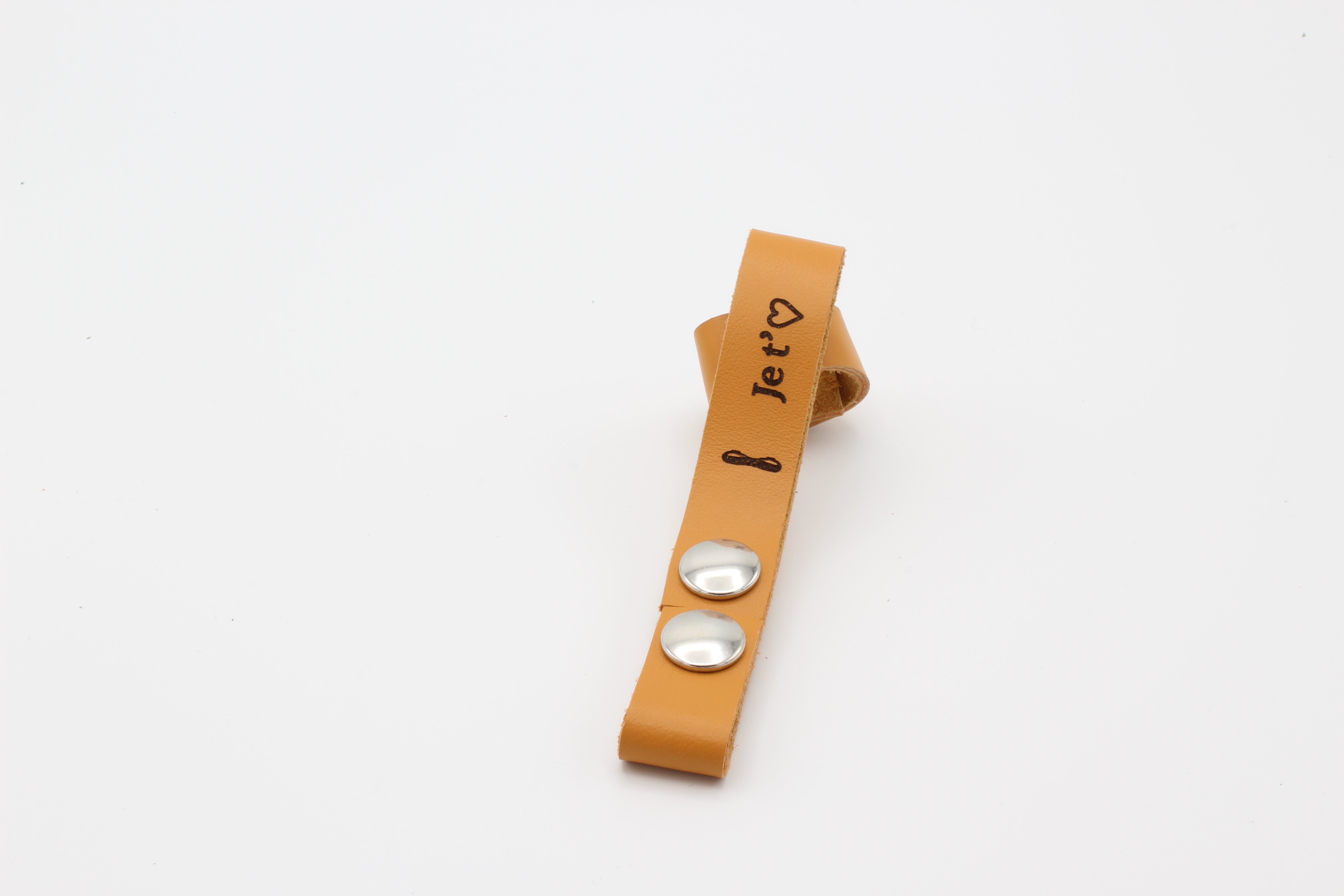 ATTACHE PORTE CLES FUT' CUIR VACHETTE JAUNE SAFRAN JE T'AIME