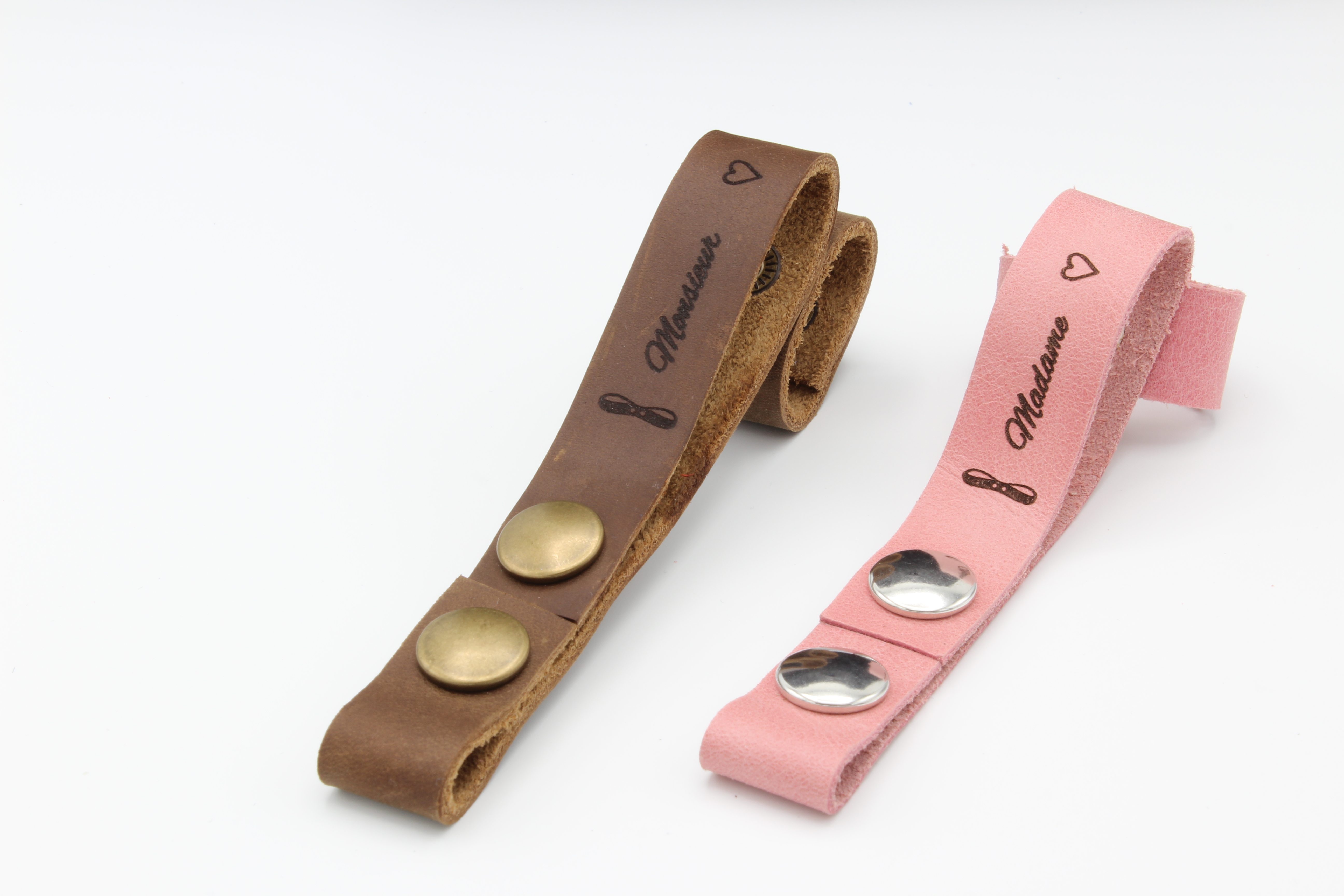 ATTACHES PORTE CLES FUT' CUIR VACHETTE ROSE MADAME