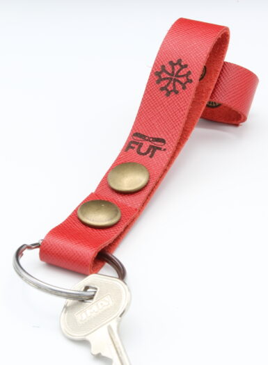 ATTACHES PORTE CLES CUIR VACHETTE ROUGE CROIX OCCITANE
