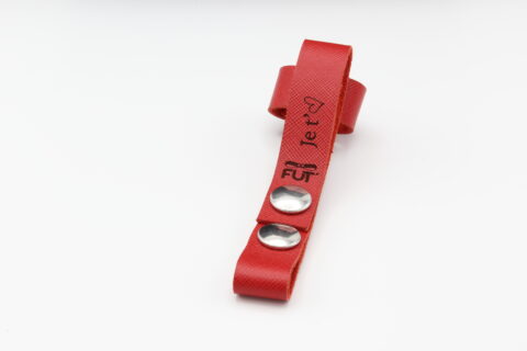ATTACHES PORTE CLES FUT' CUIR VACHETTE ROUGE JE T'AIME